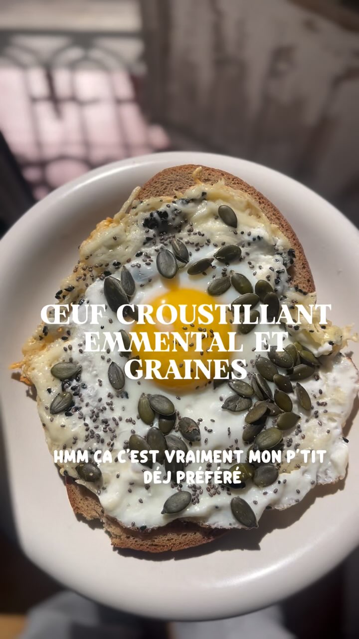 Œuf croustillant aux graines et emmental